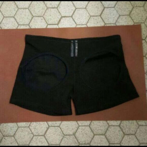 .BLACK SHORT BUTT LIFTER SHAPER CONTROL - Picture 4 of 5